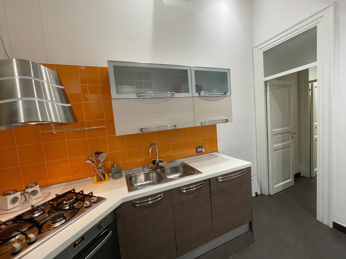 Essenze Di Sicilia Appartamento Cavour In Centro Palermo Luaran gambar